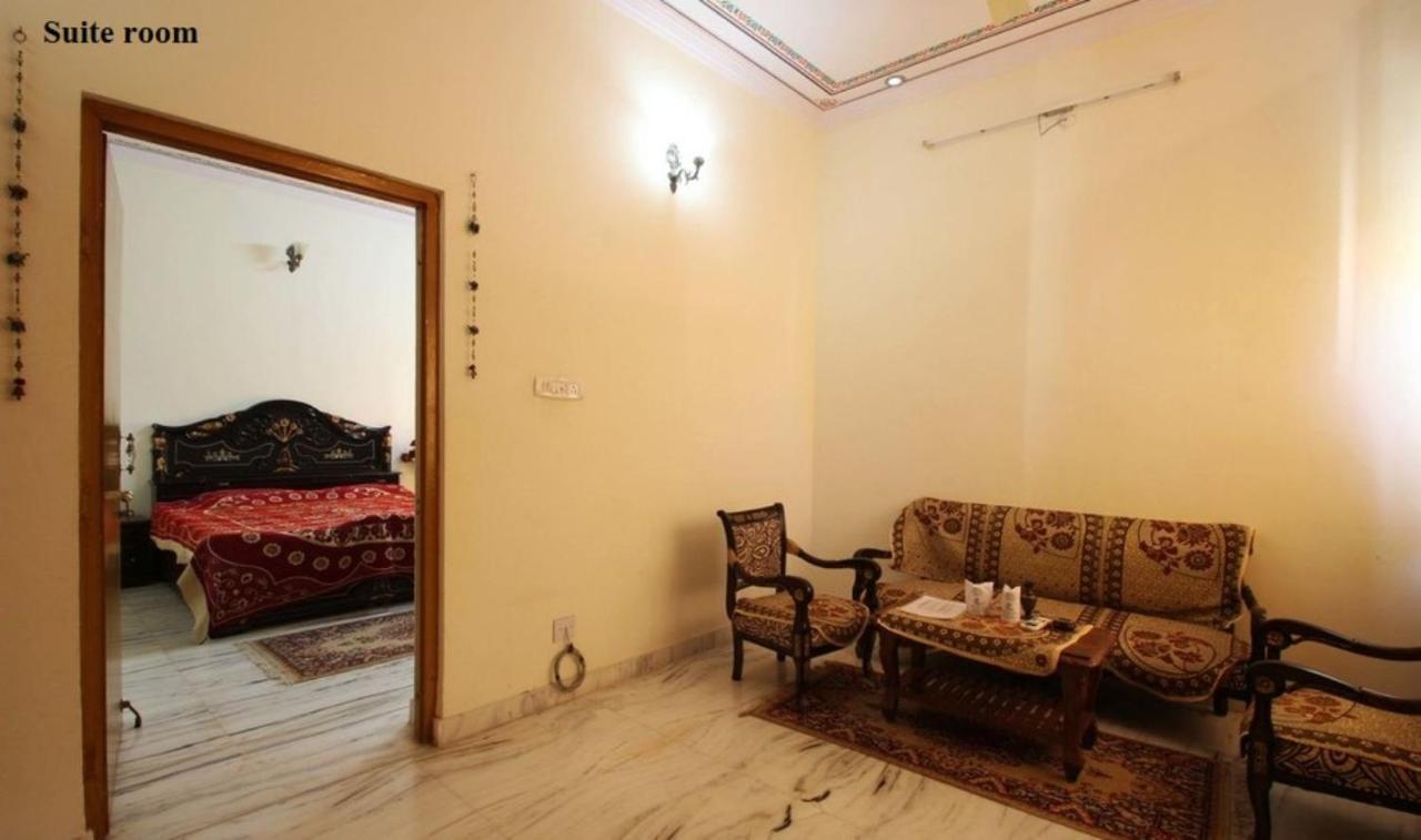Hotel New Park Pushkar Bagian luar foto