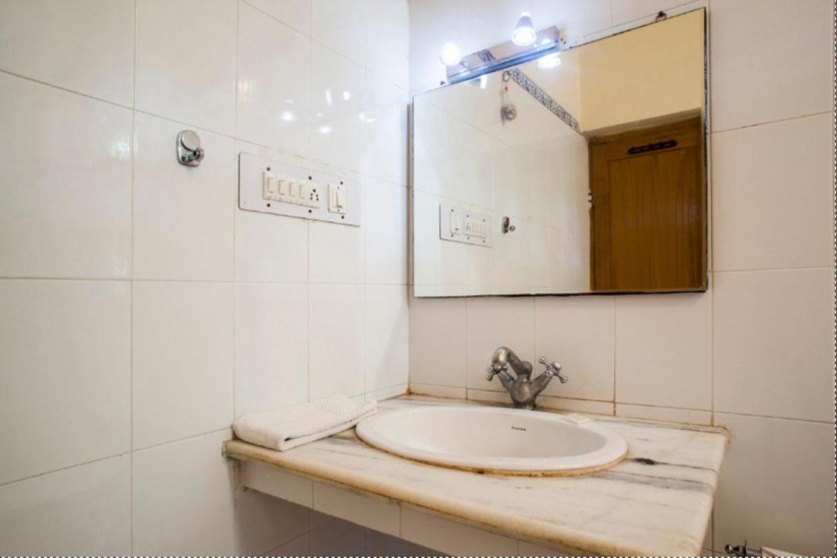 Hotel New Park Pushkar Bagian luar foto