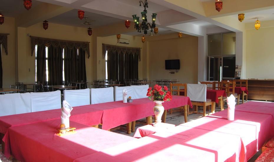 Hotel New Park Pushkar Bagian luar foto