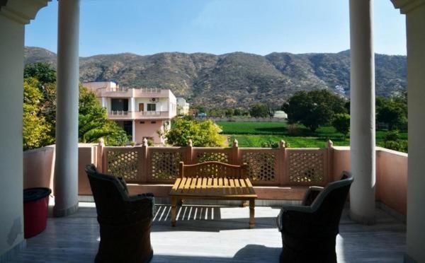 Hotel New Park Pushkar Bagian luar foto